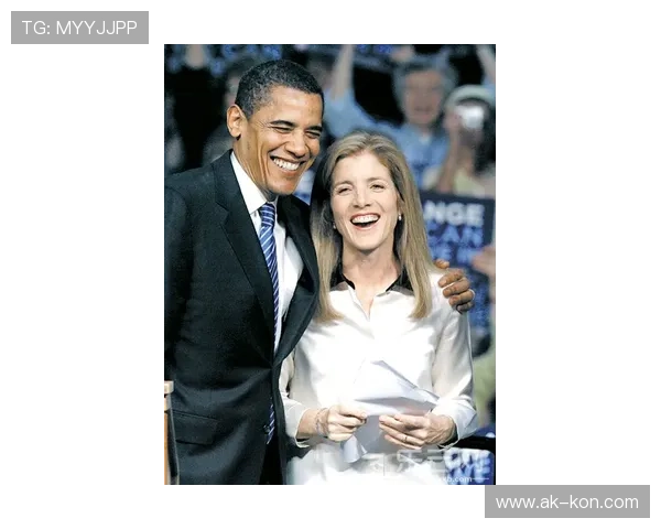 米歇尔称埃切韦里用内侧未踩孔德